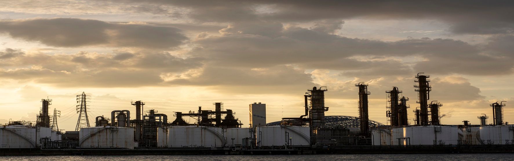 Power Plants and Industrial Facilities, leveraging Sensors to Avoid Downtime